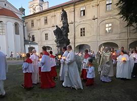 Srpnová pouť za nová kněžská a řeholní povolání v Doksanech