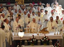 Missa chrismatis v litoměřické katedrále
