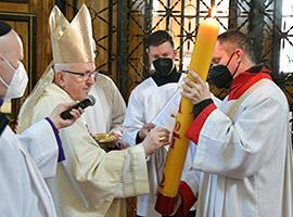 Liturgii Veliké noci v litoměřické katedrále sloužil biskup Mons. Jan Baxant