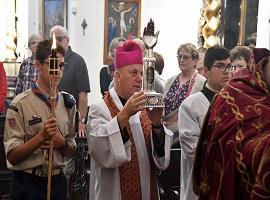 Uvítání ostatků sv. Ludmily v kostele Všech svatých v Litoměřicích